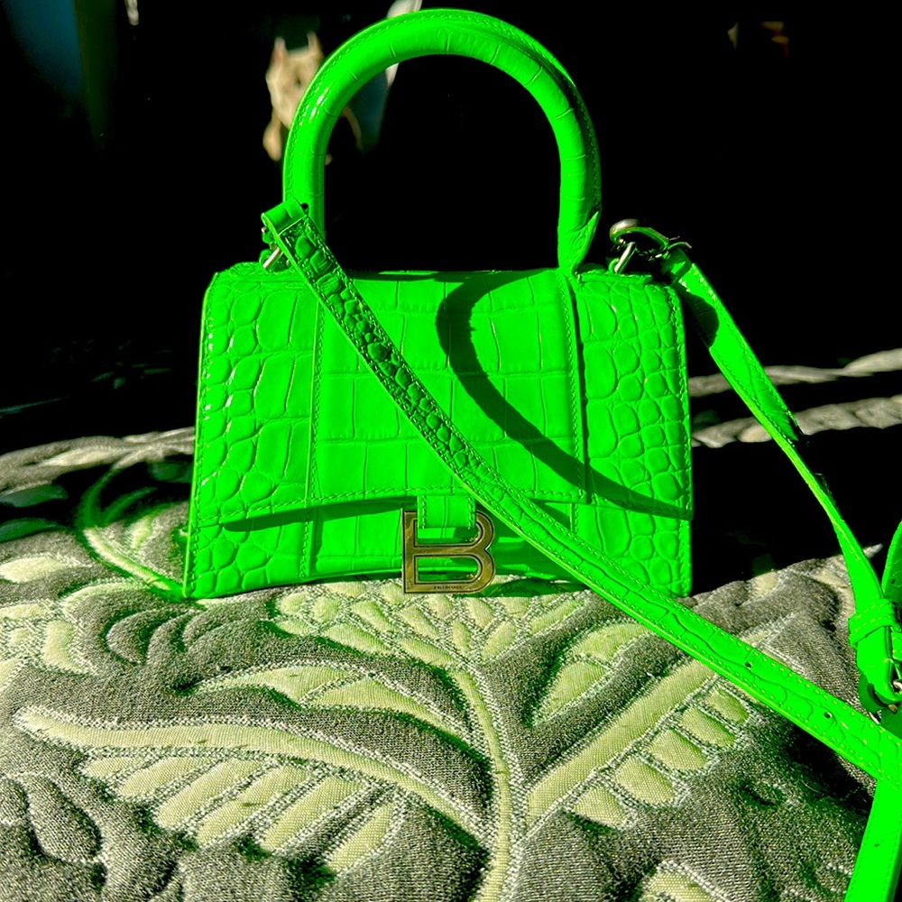 HOURGLASS TOP HANDLE BAG XA CROCODILE EMBOSSED FLUO GREEN
